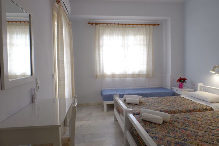 Room 38 of 131