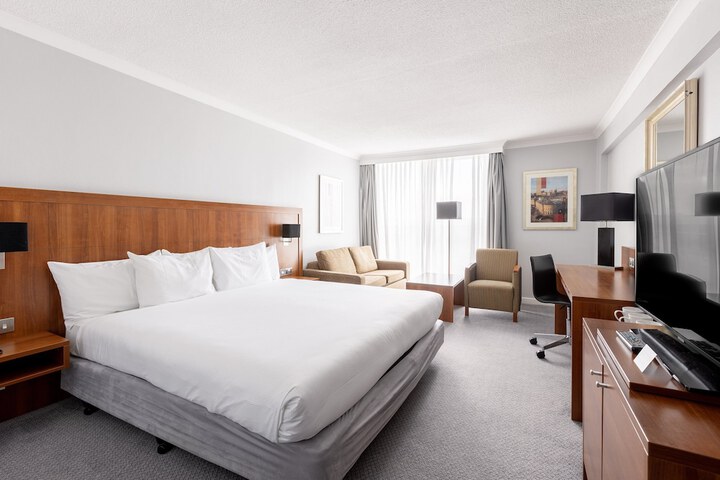 Room 42 of 292