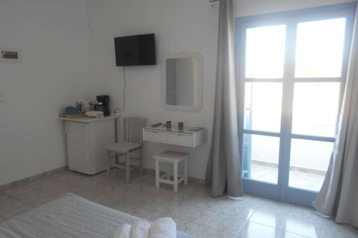 Room 15 of 61
