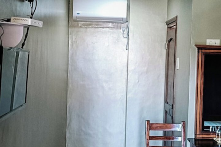 Room 33 of 75
