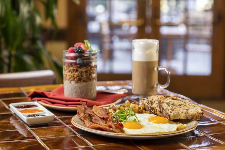 Breakfast meal