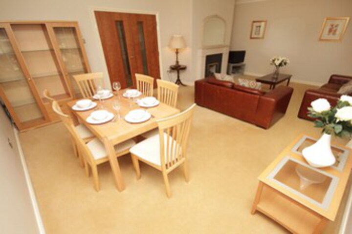Room 14 of 34