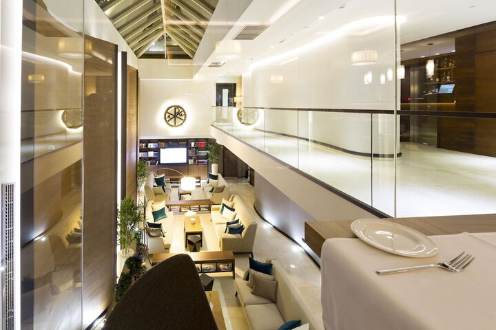 Lobby Photos