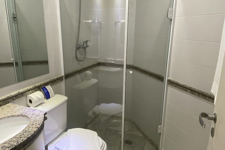 Clean Restrooms