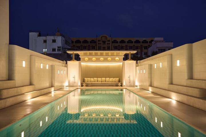 Pool 54 of 101
