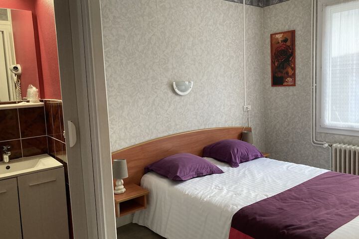 Room 22 of 64
