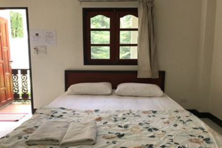 Room 15 of 23