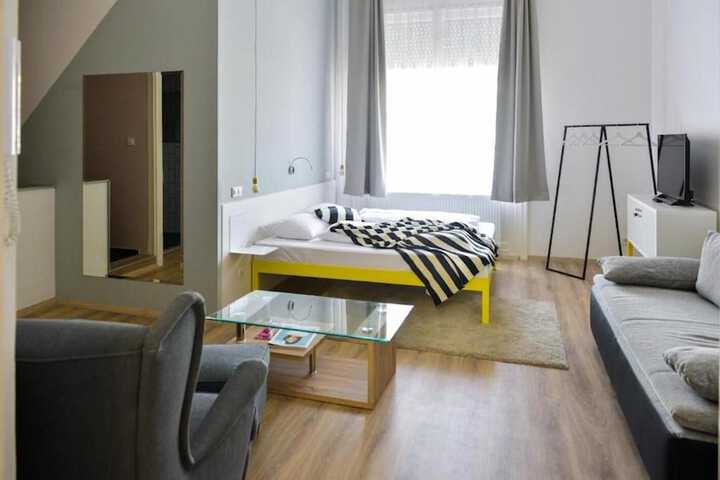 Room 20 of 44