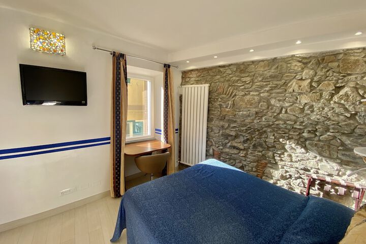 Room 40 of 190