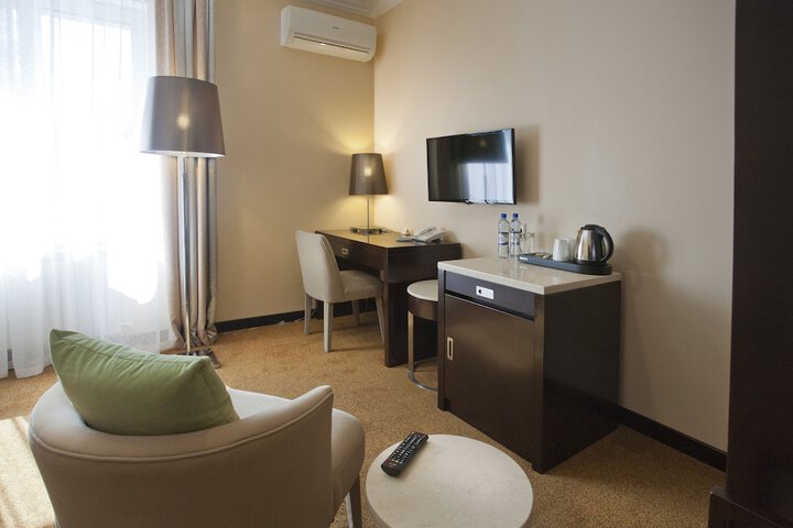 Room 20 of 44