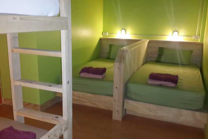 Room 15 of 18