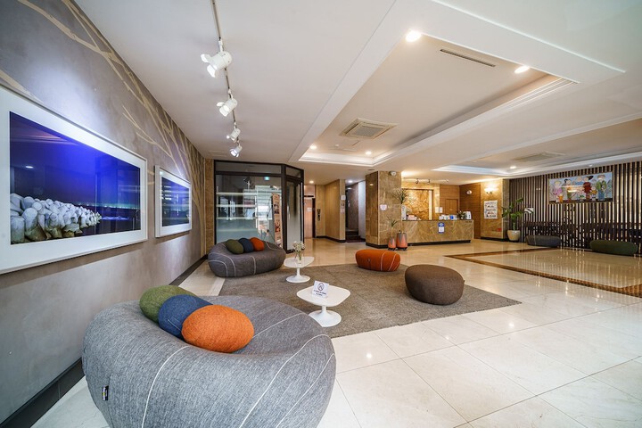 Lobby Photos
