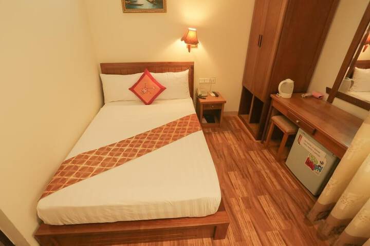Room 16 of 78