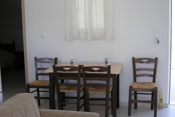 Dining Photos