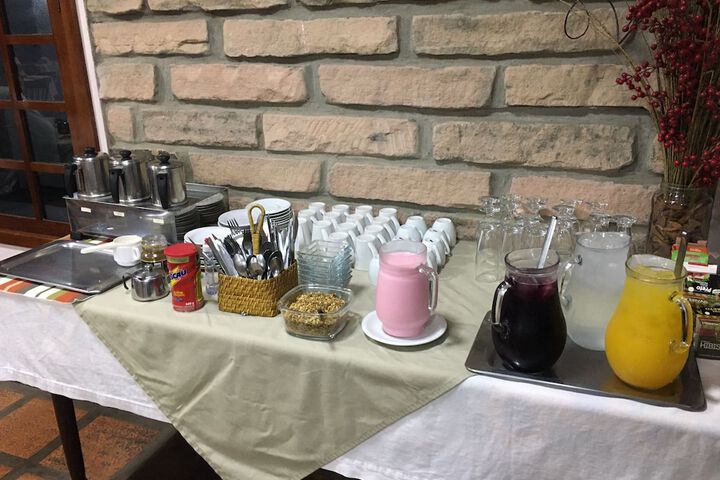 Breakfast/Coffee Service 182 of 206