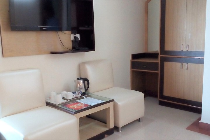 Room 50 of 120