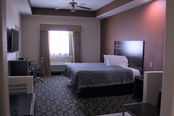 Room 25 of 51