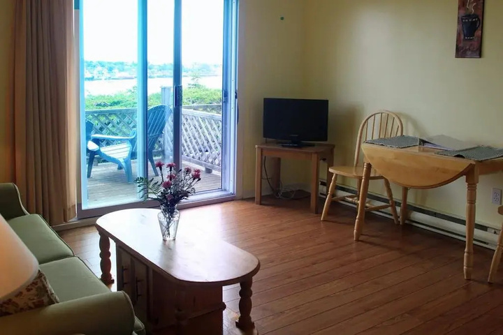 Terrace/Patio 6 of 10