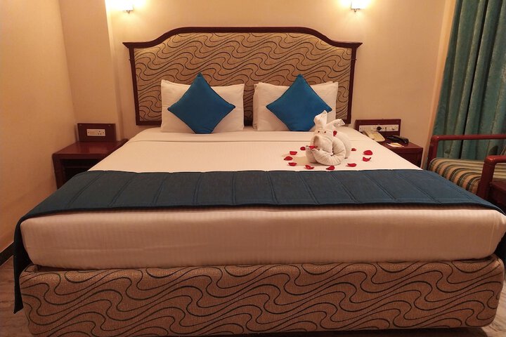 Room 26 of 96