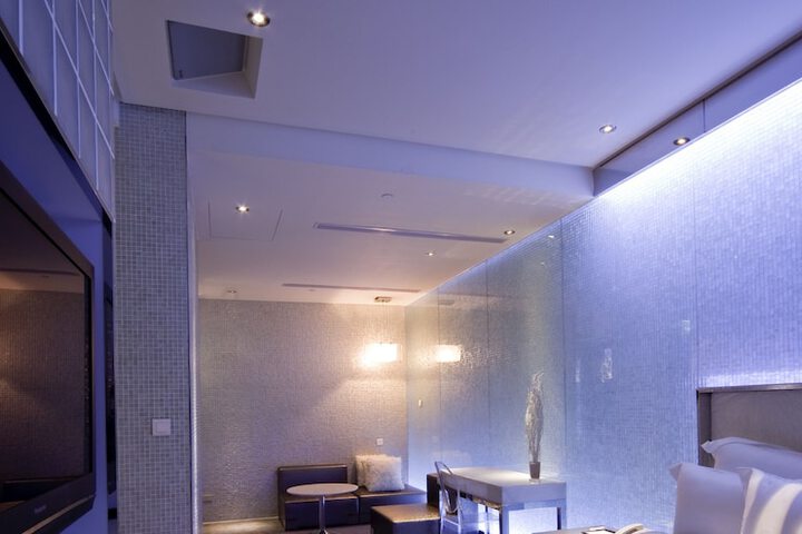 Room 25 of 57