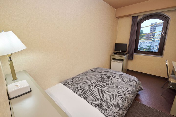 Room 9 of 44