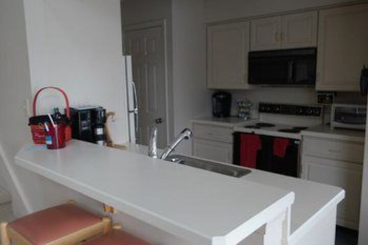 Room 11 of 15