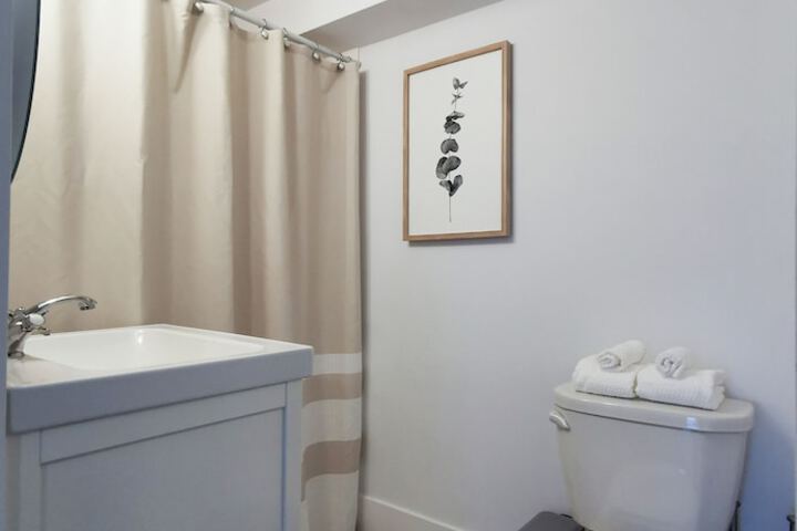 Room 51 of 51