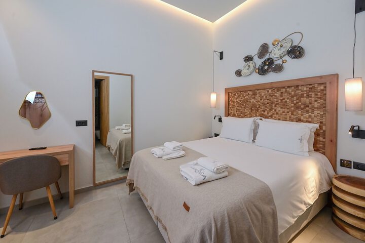 Room 44 of 78