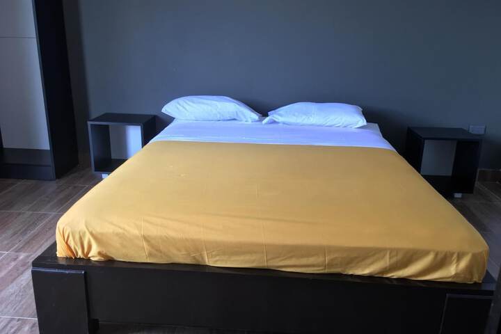 Room 21 of 53