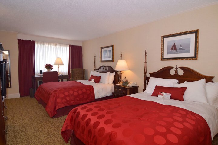 2 Double Beds (13 of 14)
