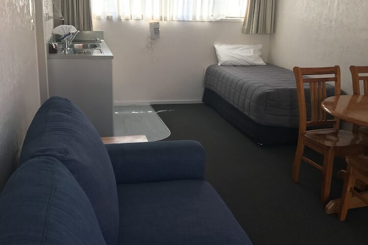 Room 59 of 107