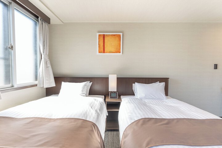 Room 44 of 91