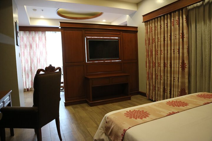 Room 22 of 90