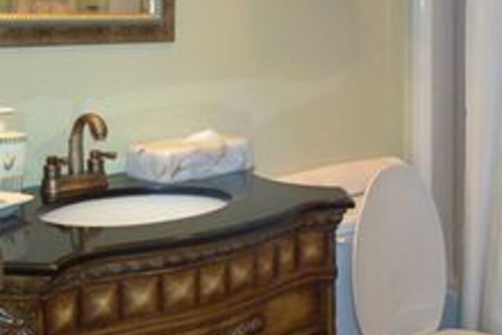 Room 3 of 37