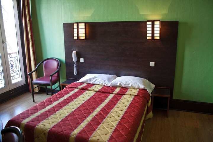 Room 14 of 21