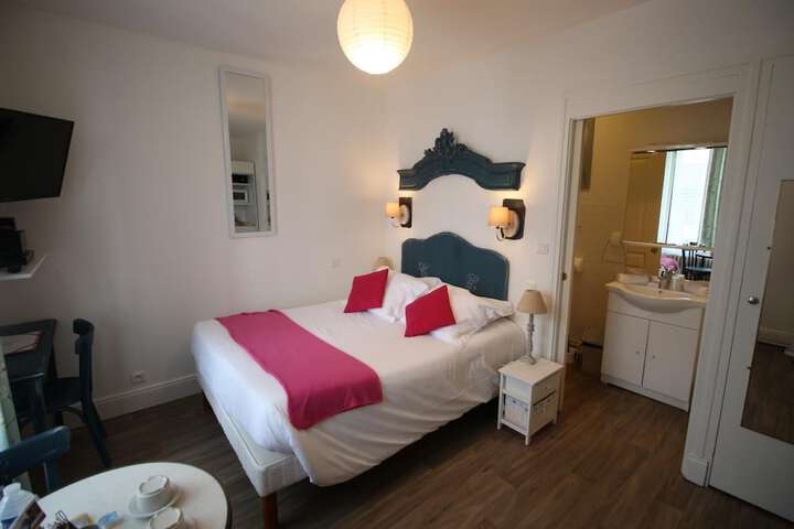 Room 55 of 164
