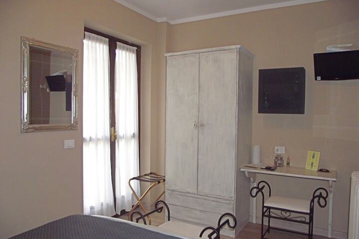 Room 39 of 114