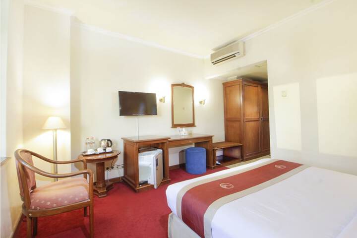 Room 8 of 21