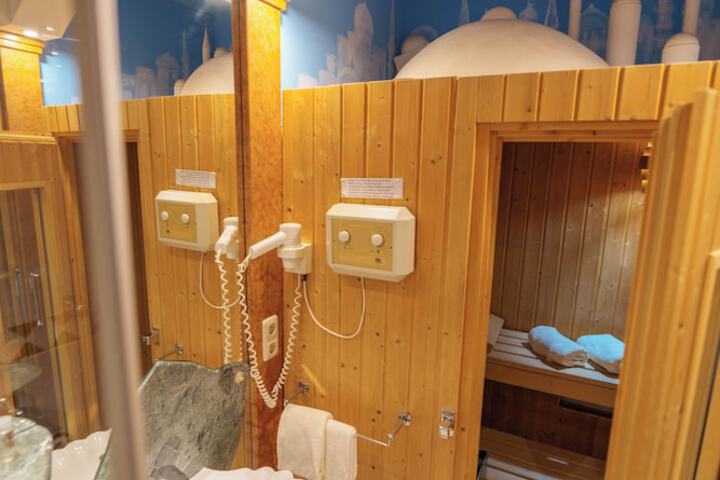 Clean Restrooms
