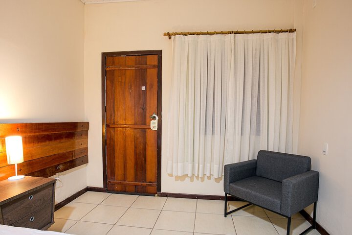 Room 6 of 49
