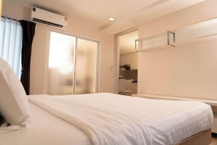 Room 10 of 47
