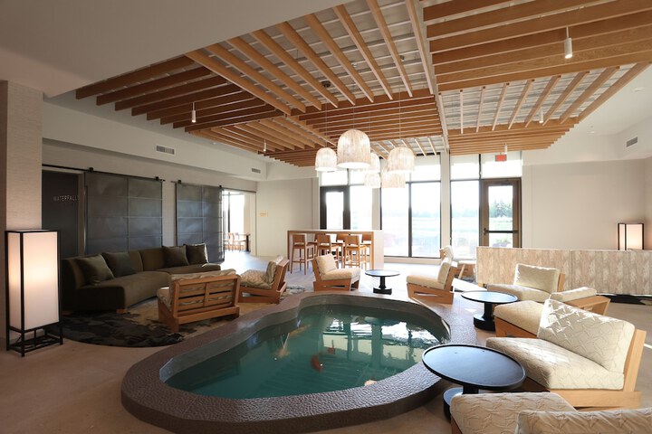 Photo of Cedartree Hotel Portland Hillsboro