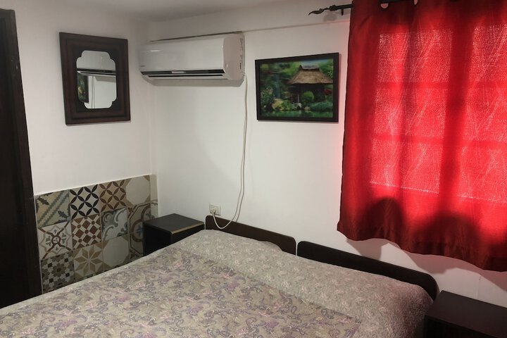 Room 10 of 50