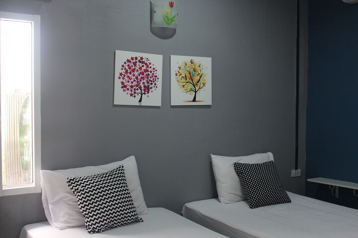 Room 10 of 41