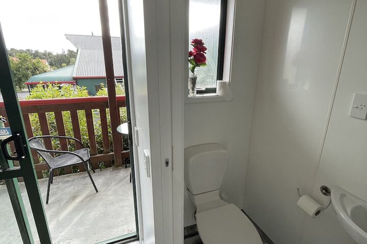 Room 14 of 20