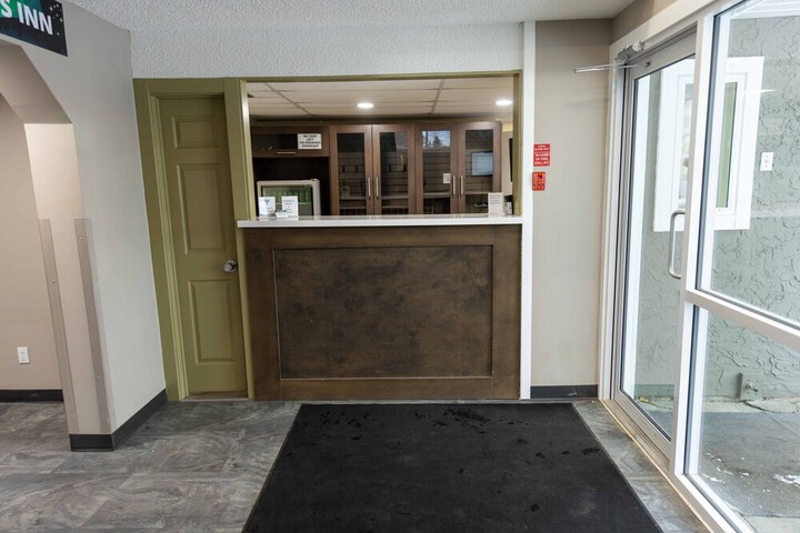 Hotel Interior 3 of 79