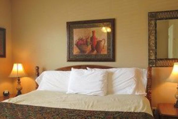 Room 11 of 29