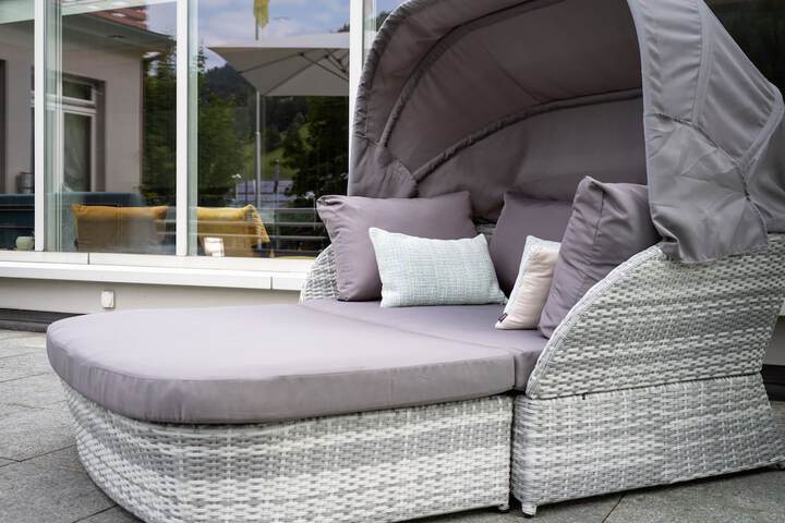 Sundeck 56 of 66