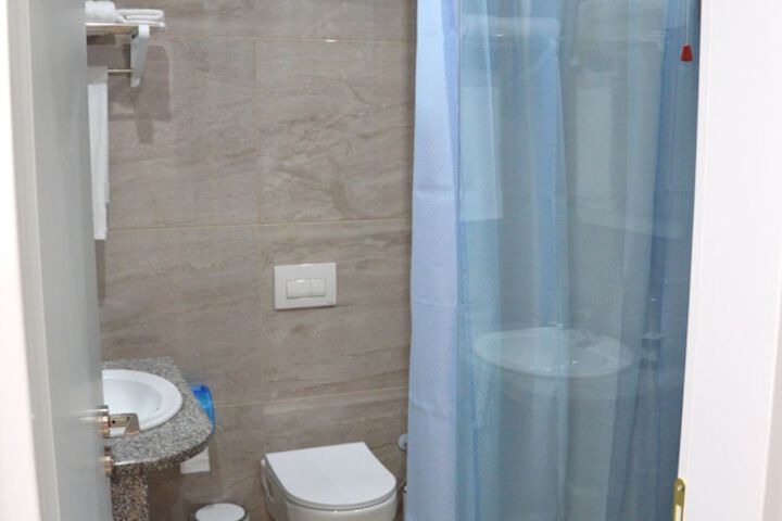 Room 40 of 62