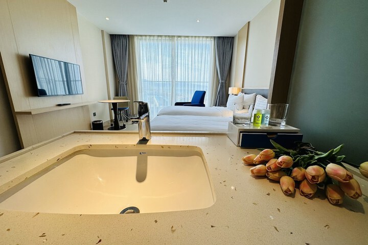 Room 17 of 71